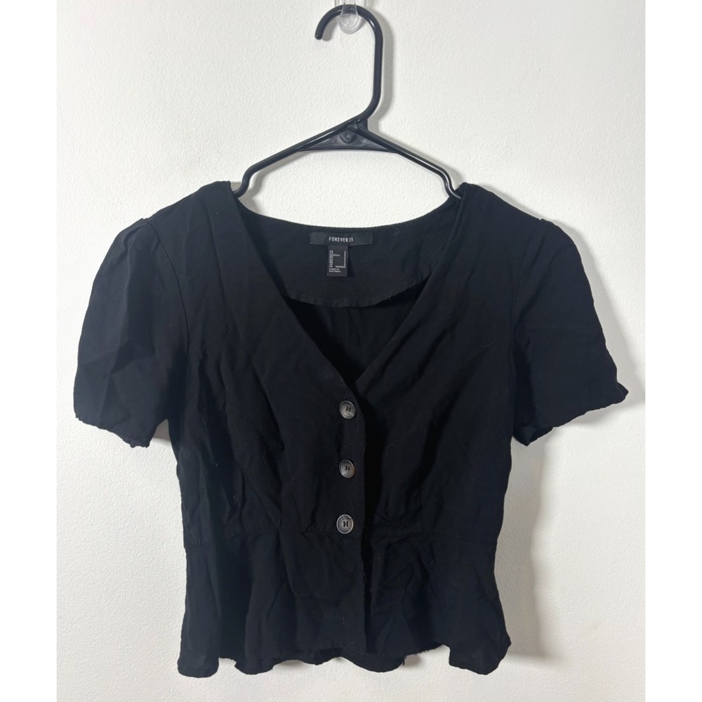 Forever 21 Black Crop Top Size Small Short Sleeve Button Up